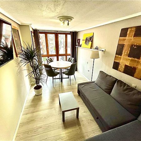 Paraguas Guesthouse Oviedo Zewnętrze zdjęcie